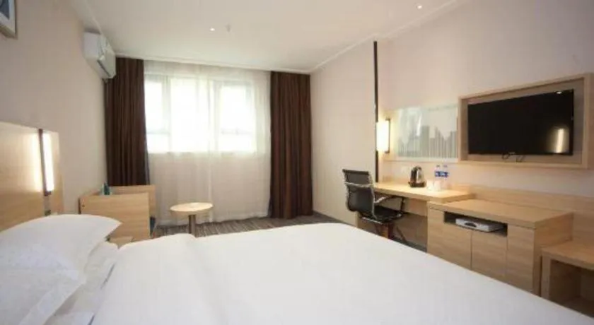 Bed in City Comfort Inn Foshan Nanhai Avenue Guicheng Metro Station