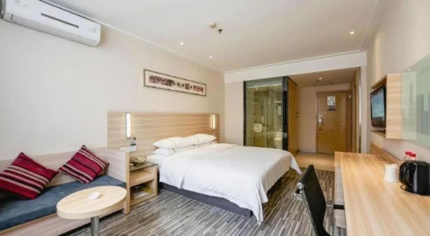 Bed in City Comfort Inn Foshan Nanhai Avenue Guicheng Metro Station
