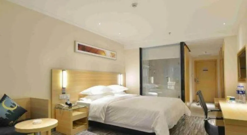 Bed in City Comfort Inn Foshan Nanhai Avenue Guicheng Metro Station