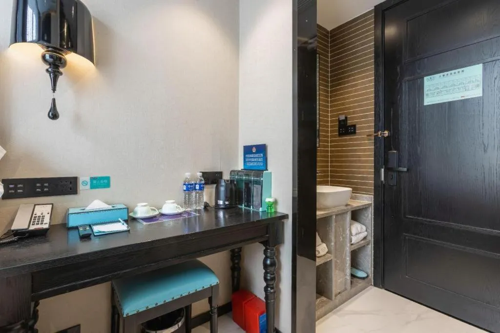 Xana Hotelle Beijing Fengtai Railway Station Tiantan Hospital