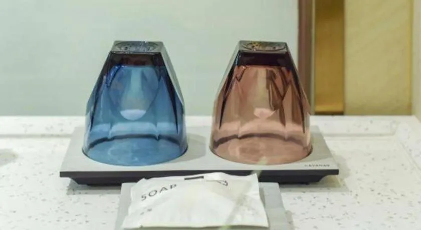 Lavande Hotel Chongqing Xinghui Liangjiang Happiness Plaza