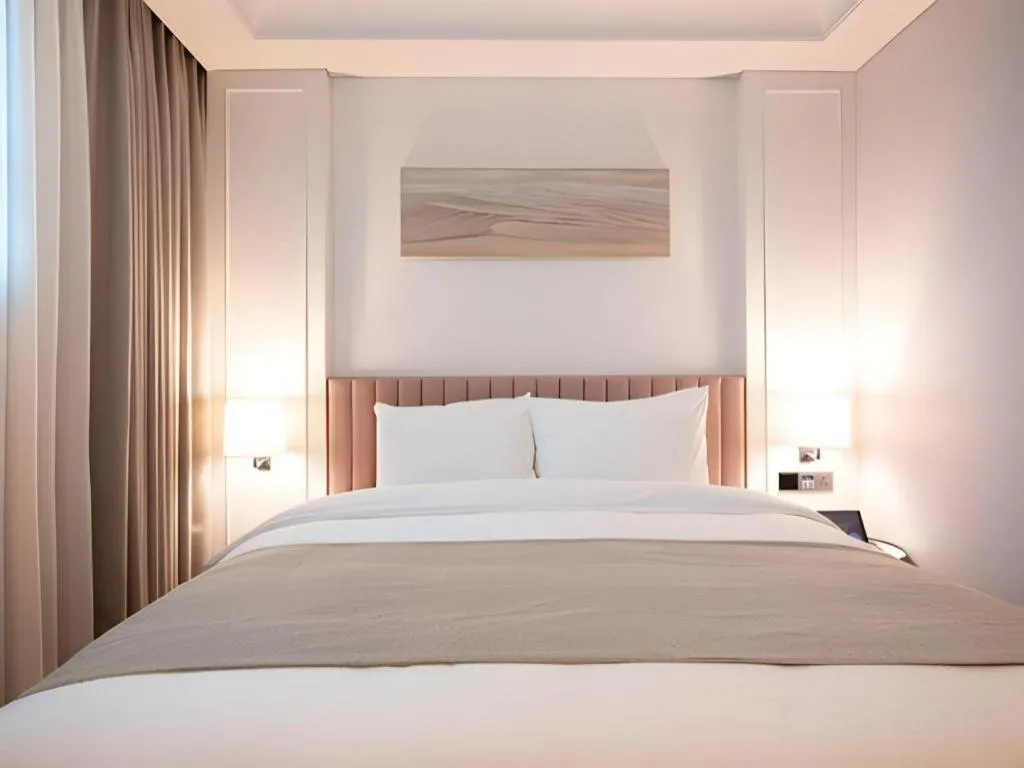 Bed in HOTEL D EDITION