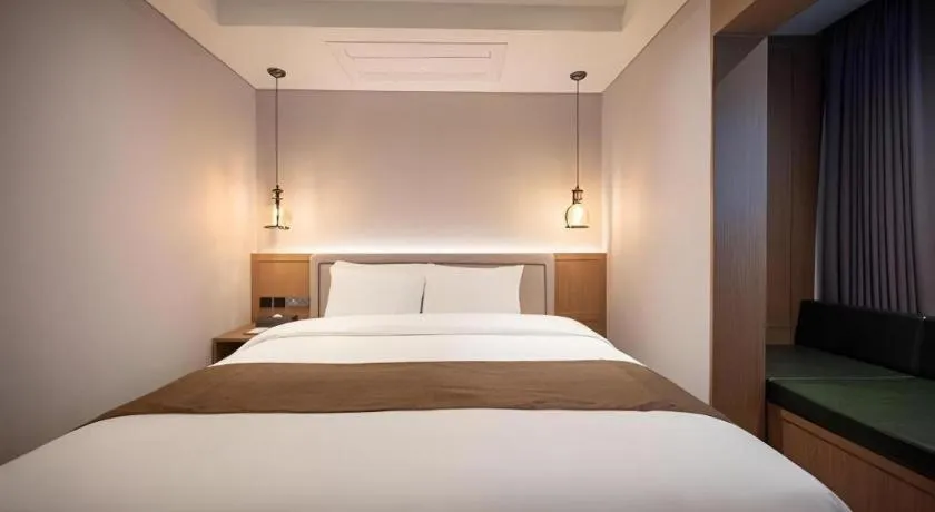 Bed in HOTEL D EDITION