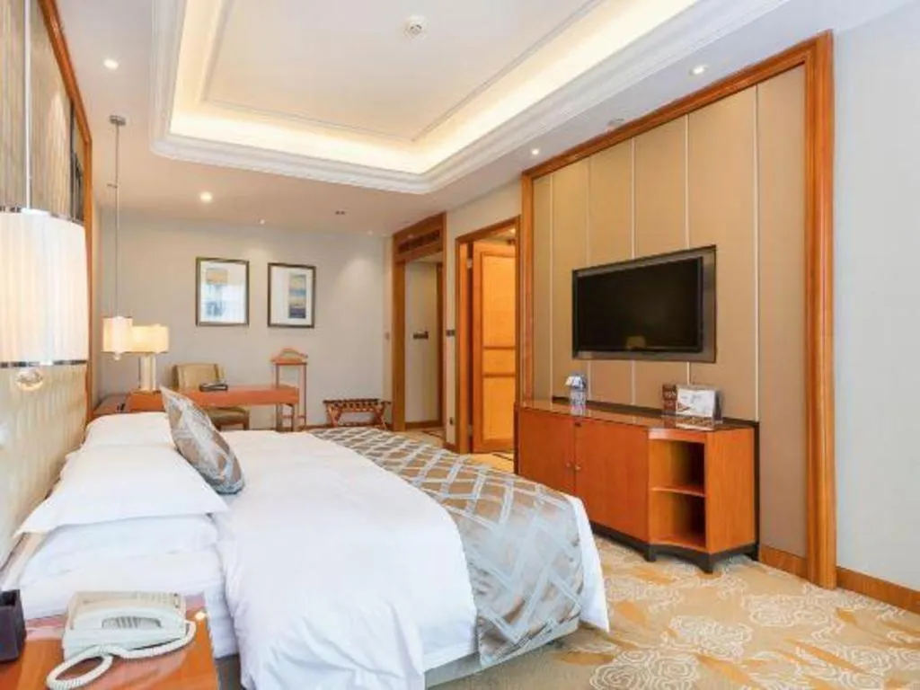 Bed in Empark Grand Hotel Fuzhou