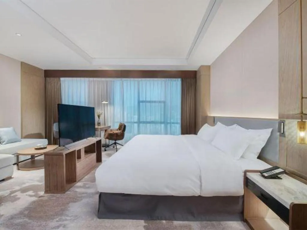 Bed in Empark Grand Hotel Fuzhou