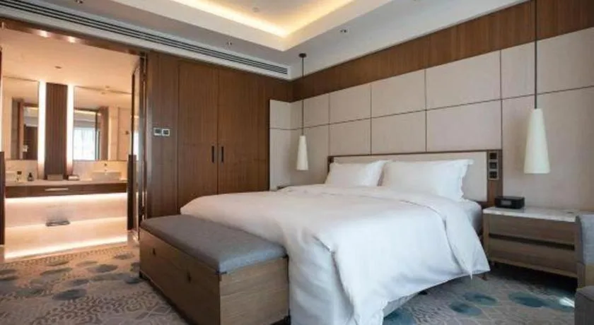 Bed in Empark Grand Hotel Fuzhou