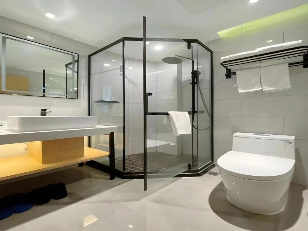 GreenTree Inn Hefei East Wangjiang Road CTCE Express Hotel