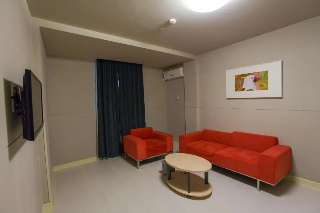 Jinjiang Inn Wuhan Linjiaohu Wanda Branch