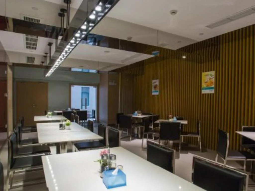 Jinjiang Inn Wuhan Linjiaohu Wanda Branch