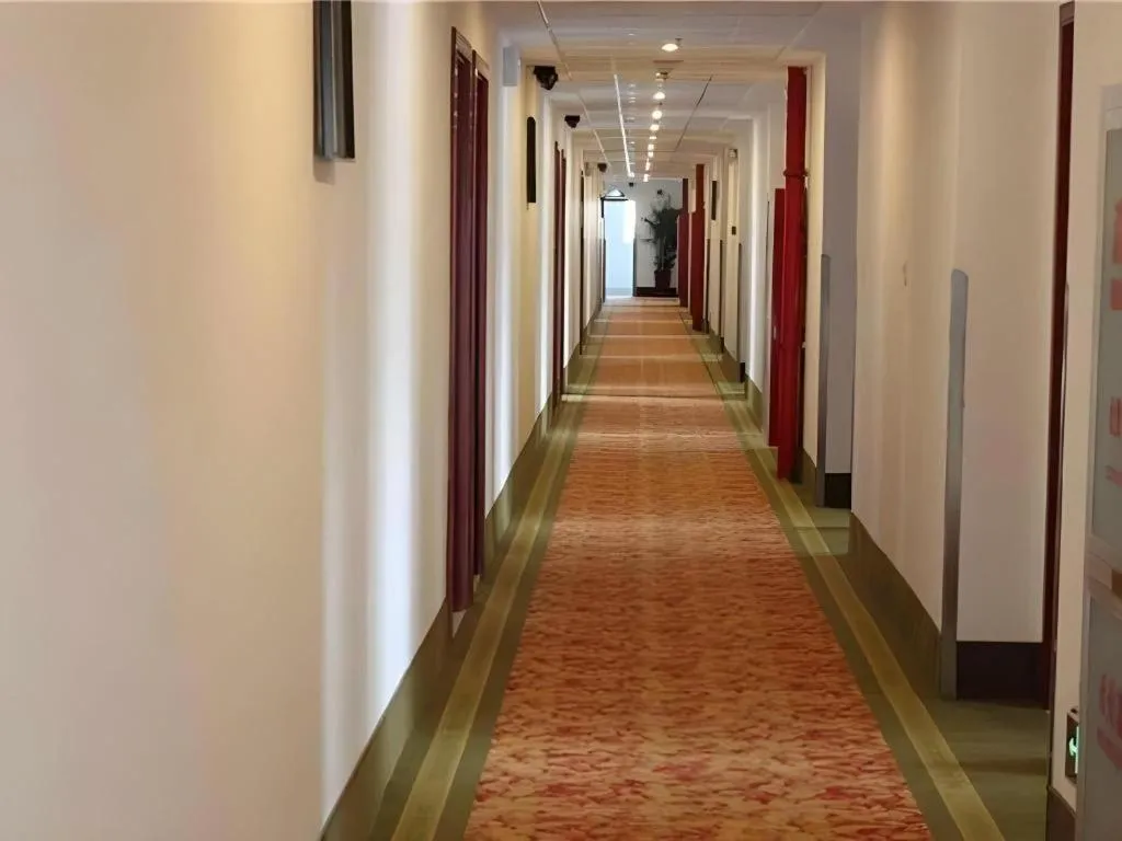 GreenTree Inn Zhenjiang Center Street No.1 Peoples Hospital Express Hotel