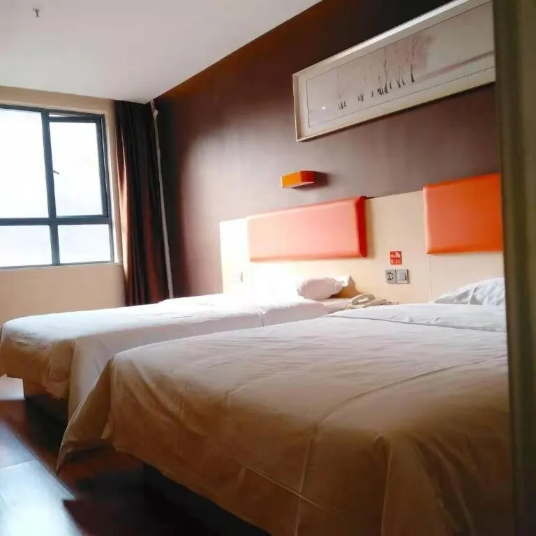 Bed in 7 Days Premium·Huanggang Walking Street