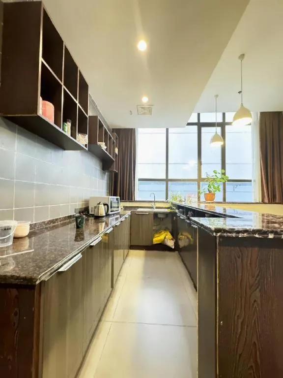 7 Days Premium·Huanggang Walking Street