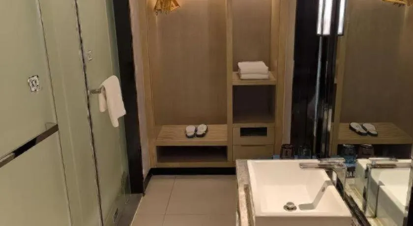 Echarm Hotel Baise Sports Center Dream Island Plaza