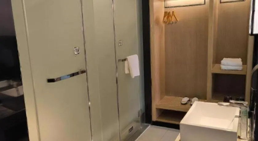 Echarm Hotel Baise Sports Center Dream Island Plaza