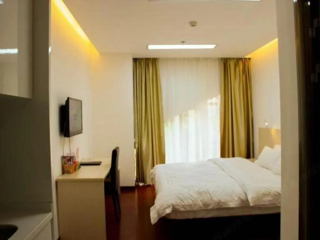 Bed in Guangzhou Hailian Hotel - Haizhu District Binjiang East Road Metro Station