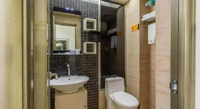 Guangzhou Hailian Hotel - Haizhu District Binjiang East Road Metro Station