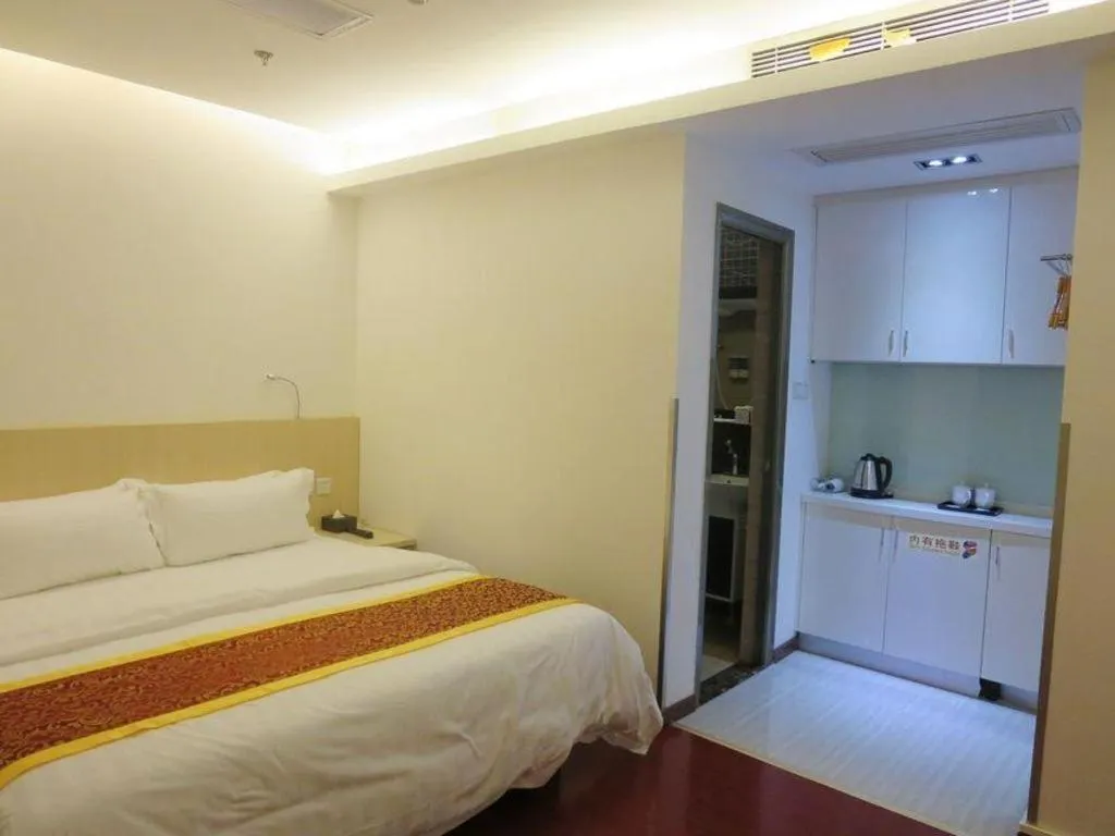 Bed in Guangzhou Hailian Hotel - Haizhu District Binjiang East Road Metro Station