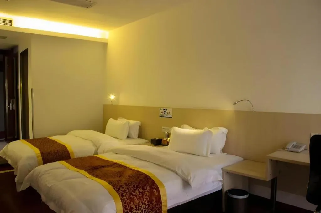 Bed in Guangzhou Hailian Hotel - Haizhu District Binjiang East Road Metro Station