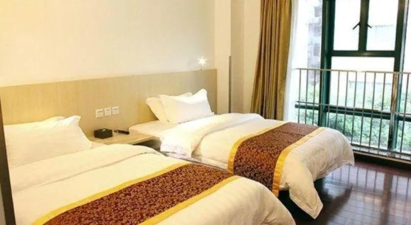Bed in Guangzhou Hailian Hotel - Haizhu District Binjiang East Road Metro Station
