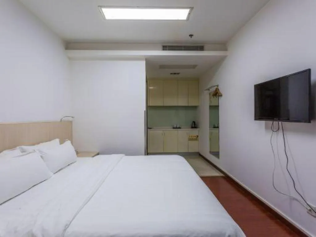 Bed in Guangzhou Hailian Hotel - Haizhu District Binjiang East Road Metro Station