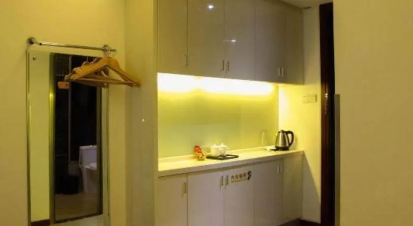 Guangzhou Hailian Hotel - Haizhu District Binjiang East Road Metro Station