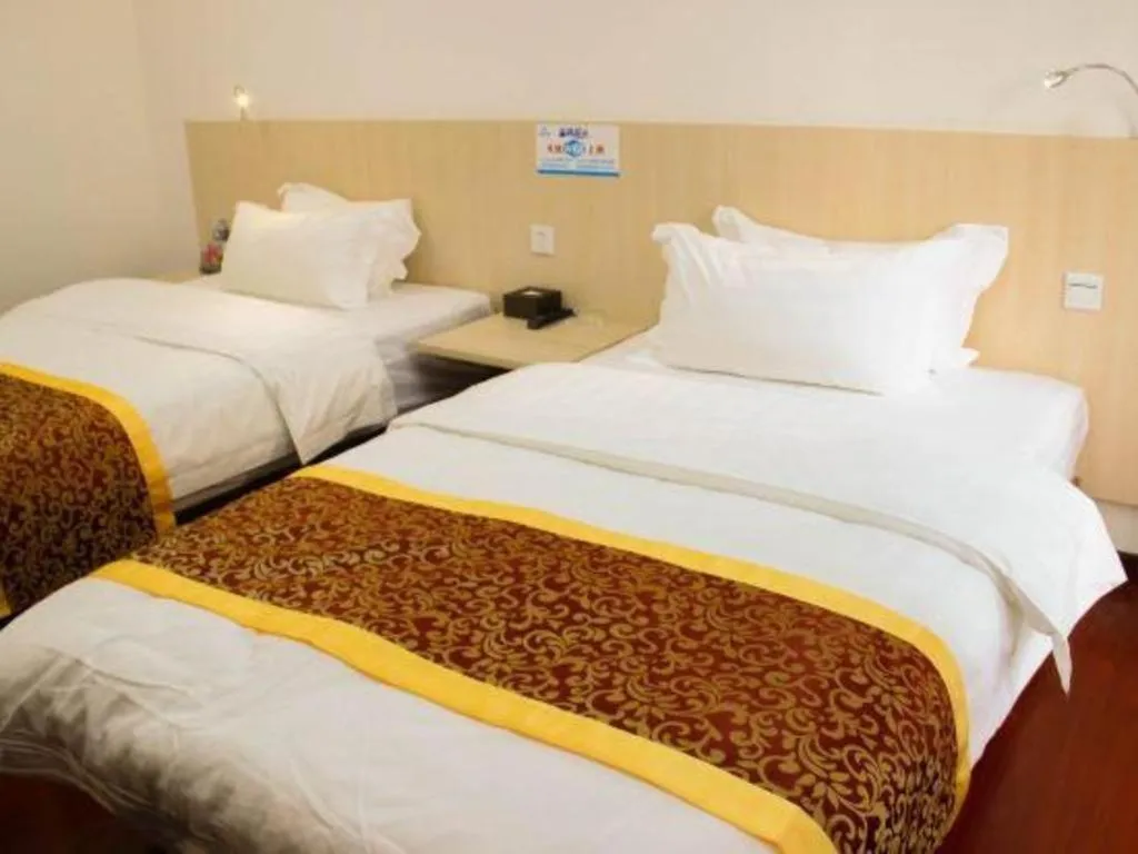 Bed in Guangzhou Hailian Hotel - Haizhu District Binjiang East Road Metro Station