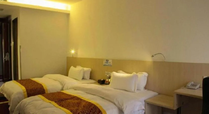 Bed in Guangzhou Hailian Hotel - Haizhu District Binjiang East Road Metro Station