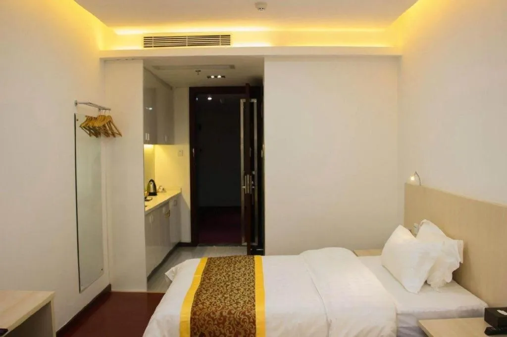 Bed in Guangzhou Hailian Hotel - Haizhu District Binjiang East Road Metro Station