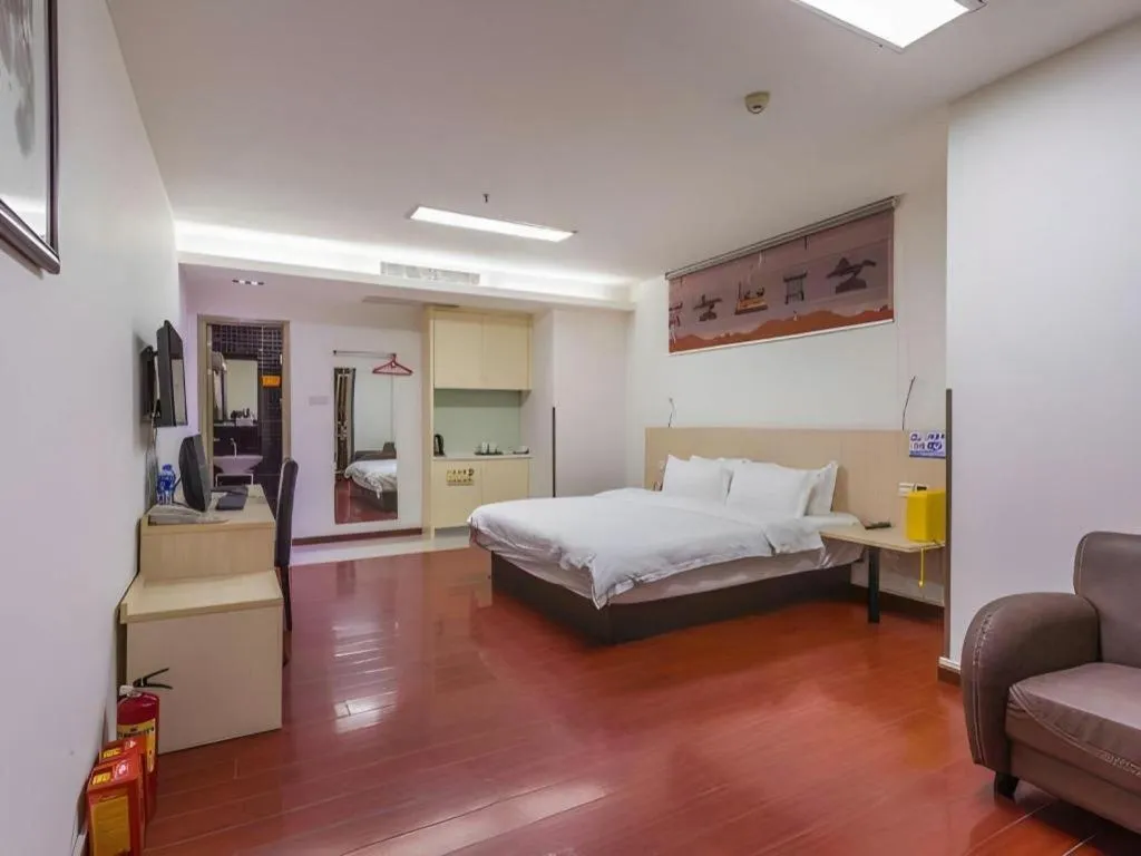 Bed in Guangzhou Hailian Hotel - Haizhu District Binjiang East Road Metro Station