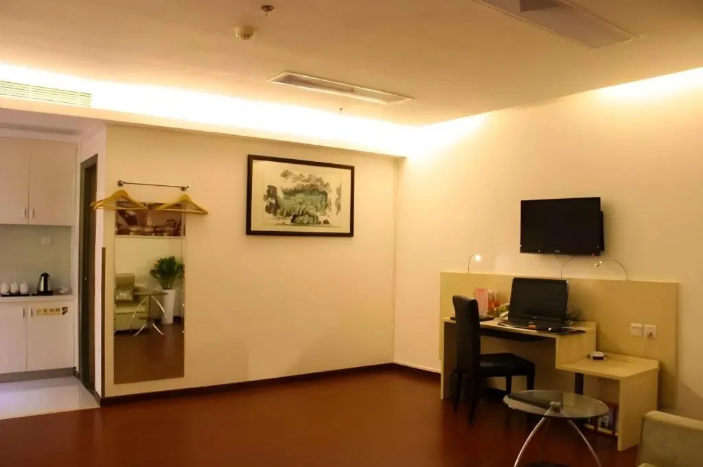 Guangzhou Hailian Hotel - Haizhu District Binjiang East Road Metro Station