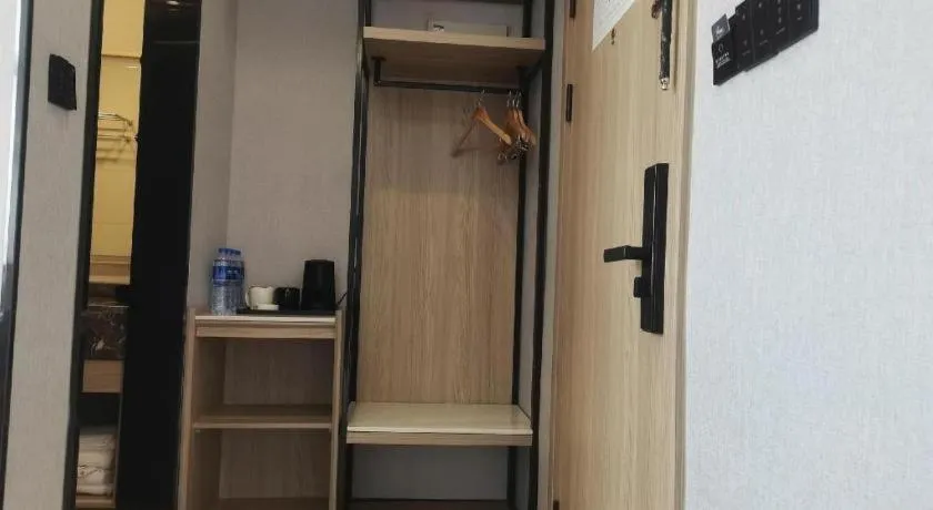 GreenTree Inn Anqing Tongcheng South Shengtang Road Shengtang International Business Hotel