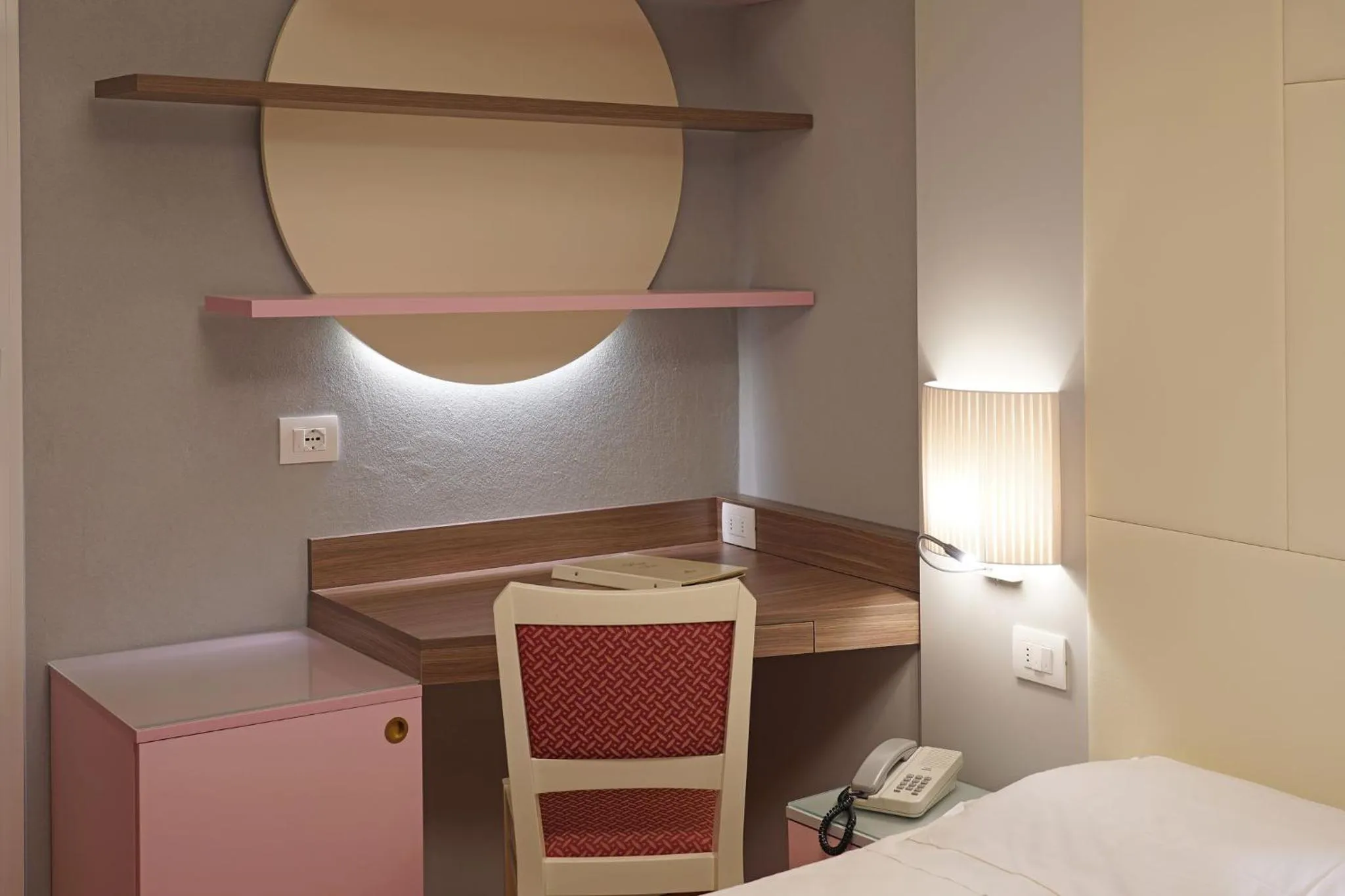 Other, Bed in Hotel La Perla - Bike Hotel