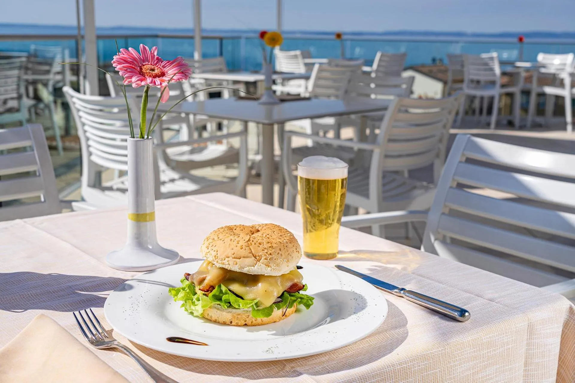 Restaurant/places to eat in Sky Pool Hotel Sole Garda