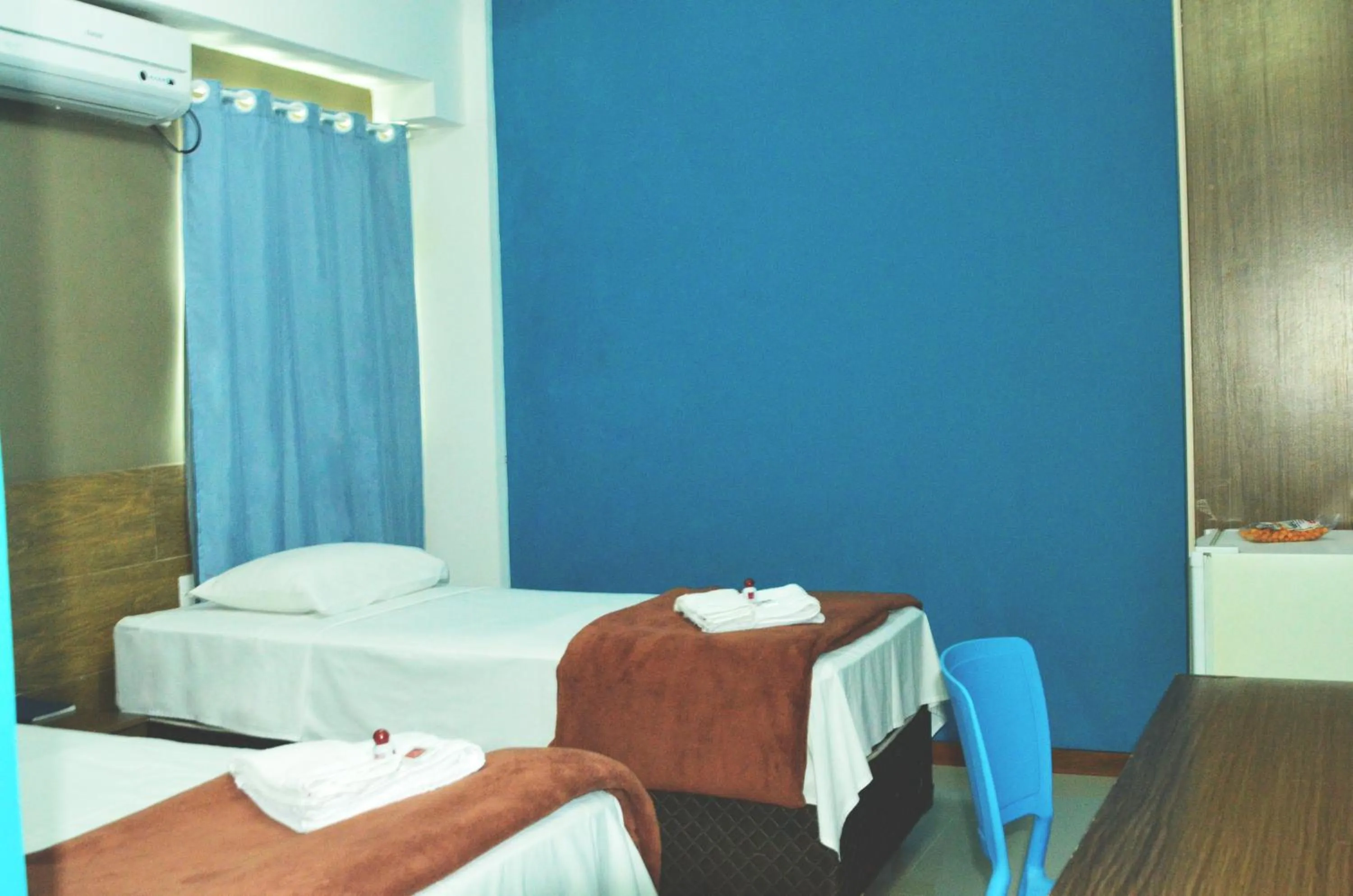 Photo of the whole room, Bed in Bonjour Hotel