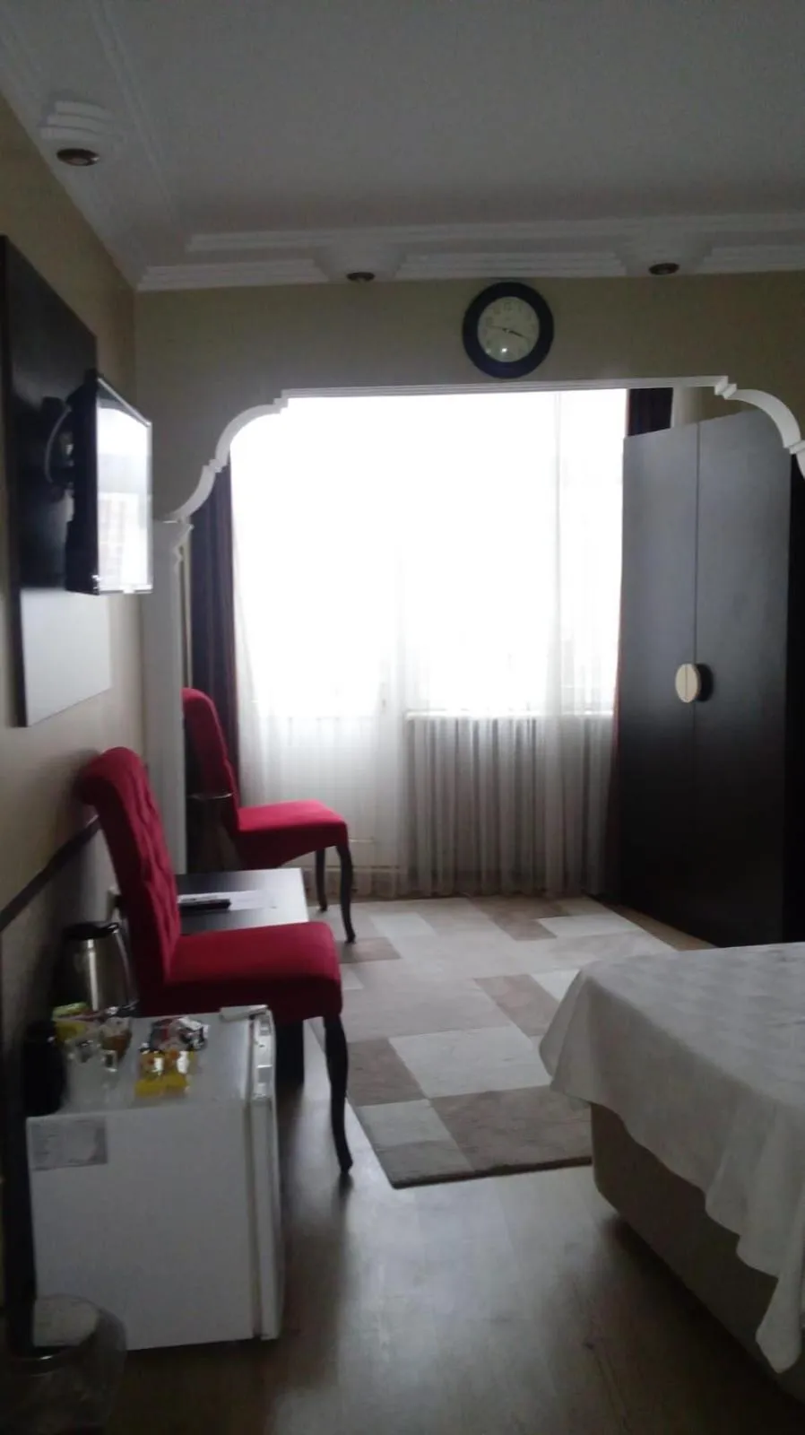 Bed in Lena Central Flats