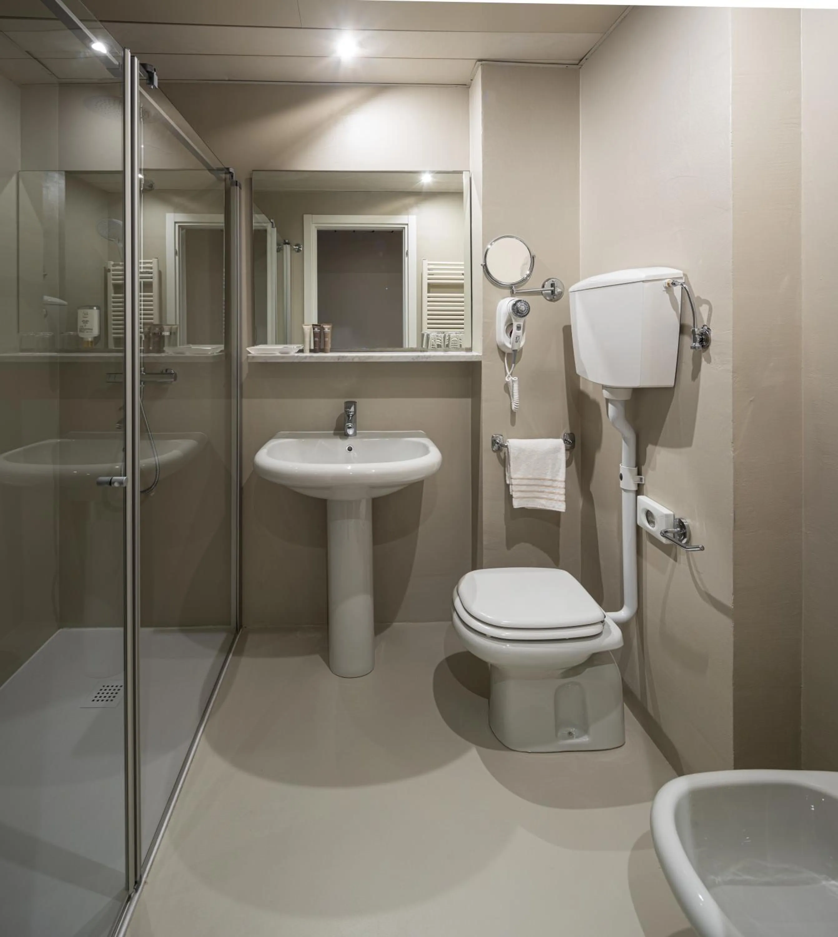 Bathroom in Hotel Nettuno