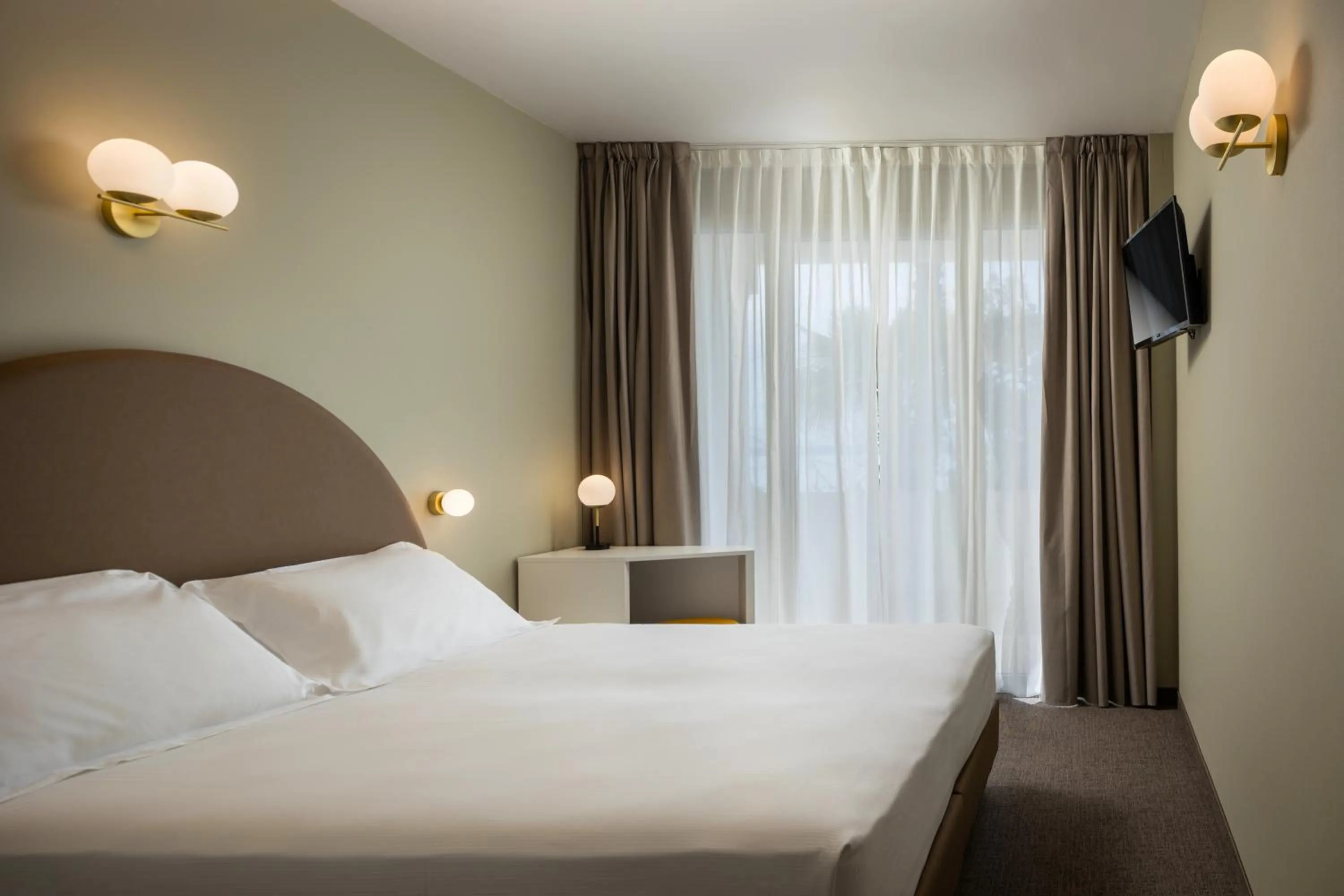 Bedroom, Bed in Hotel Nettuno