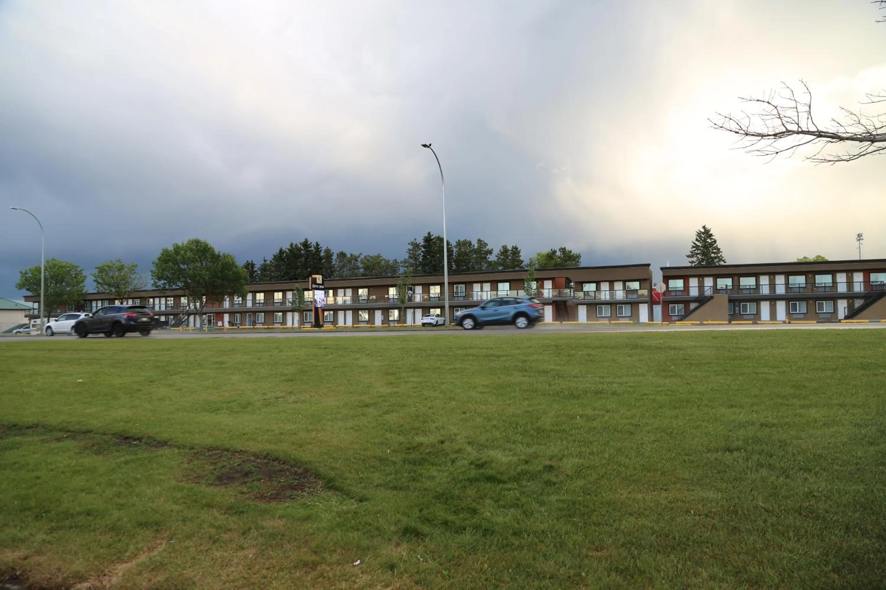 Street view in Royal Lodge