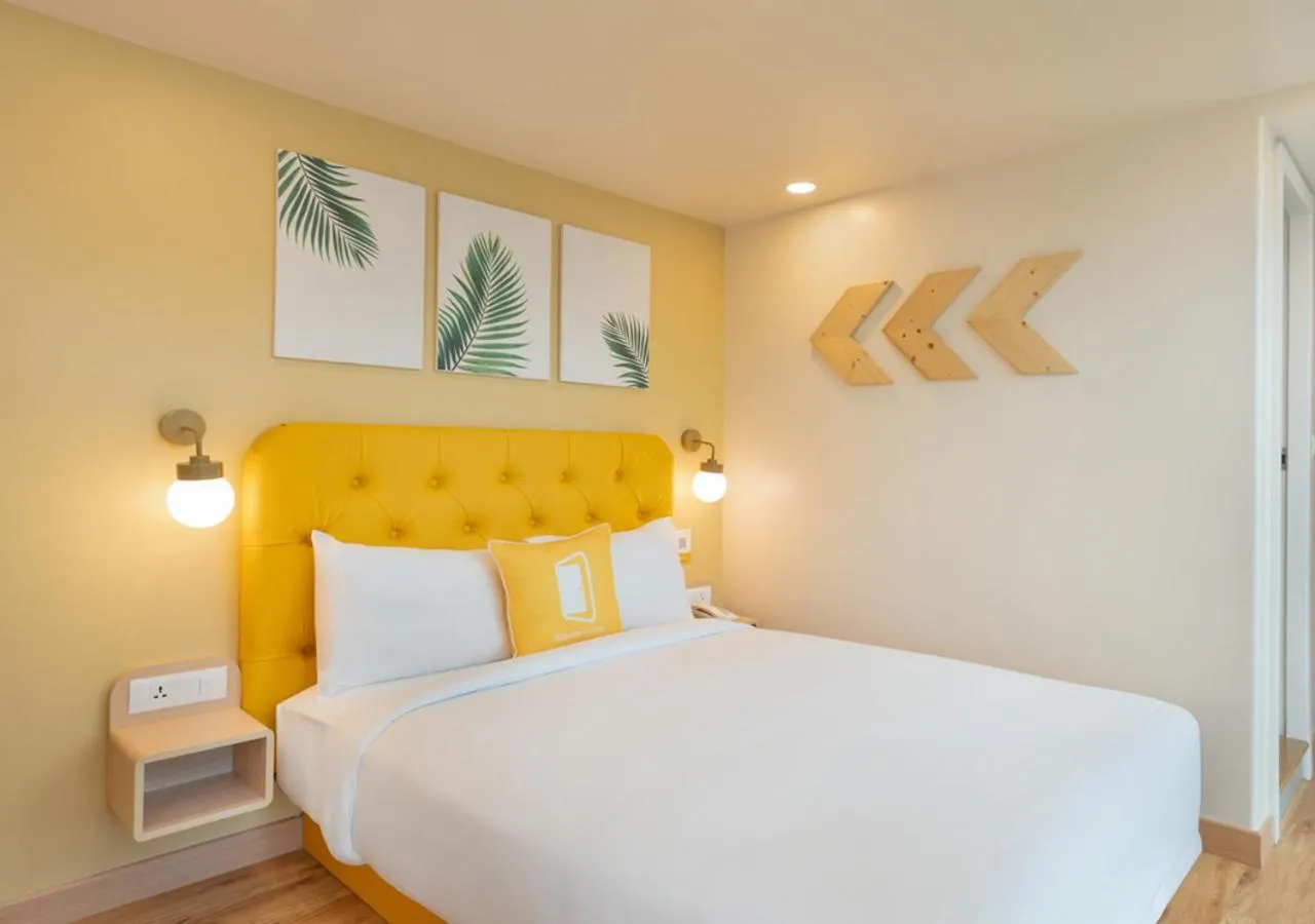 Bedroom, Bed in Bloom Hotel - BKC Kalina