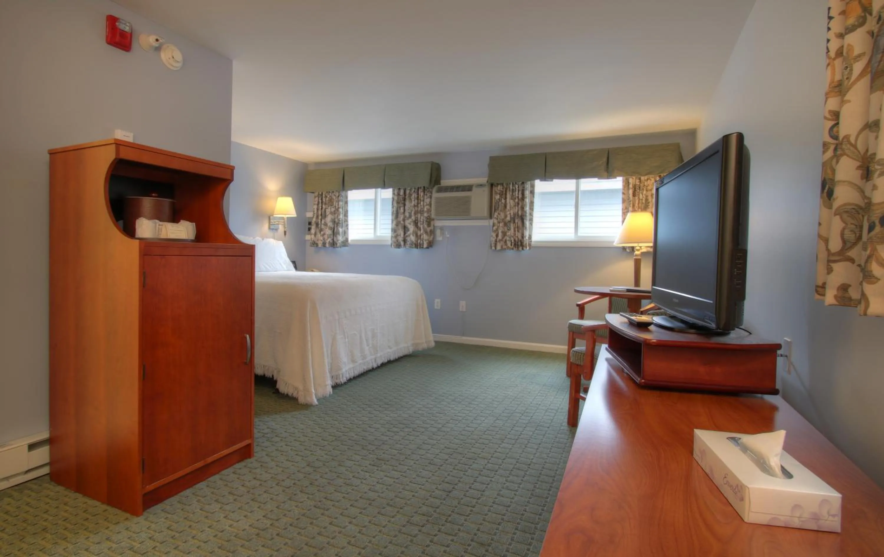 Photo of the whole room, Bed in Terrace By The Sea
