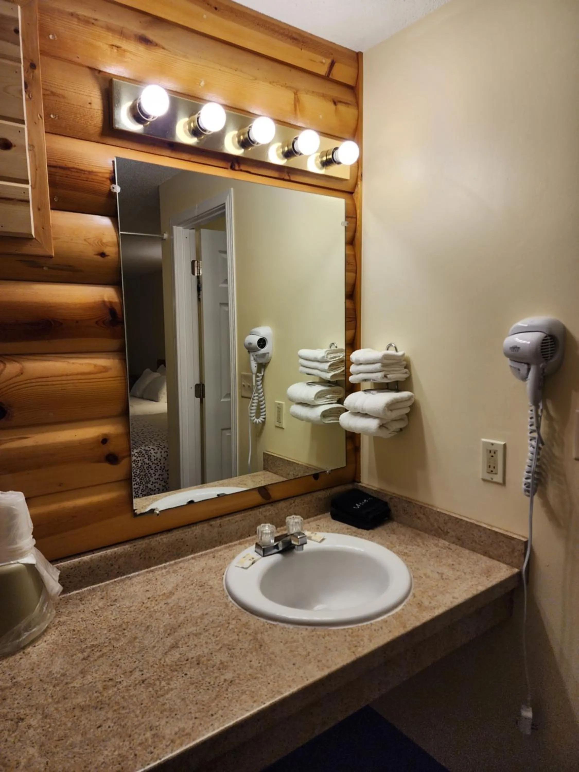 heating in Grantsburg Inn