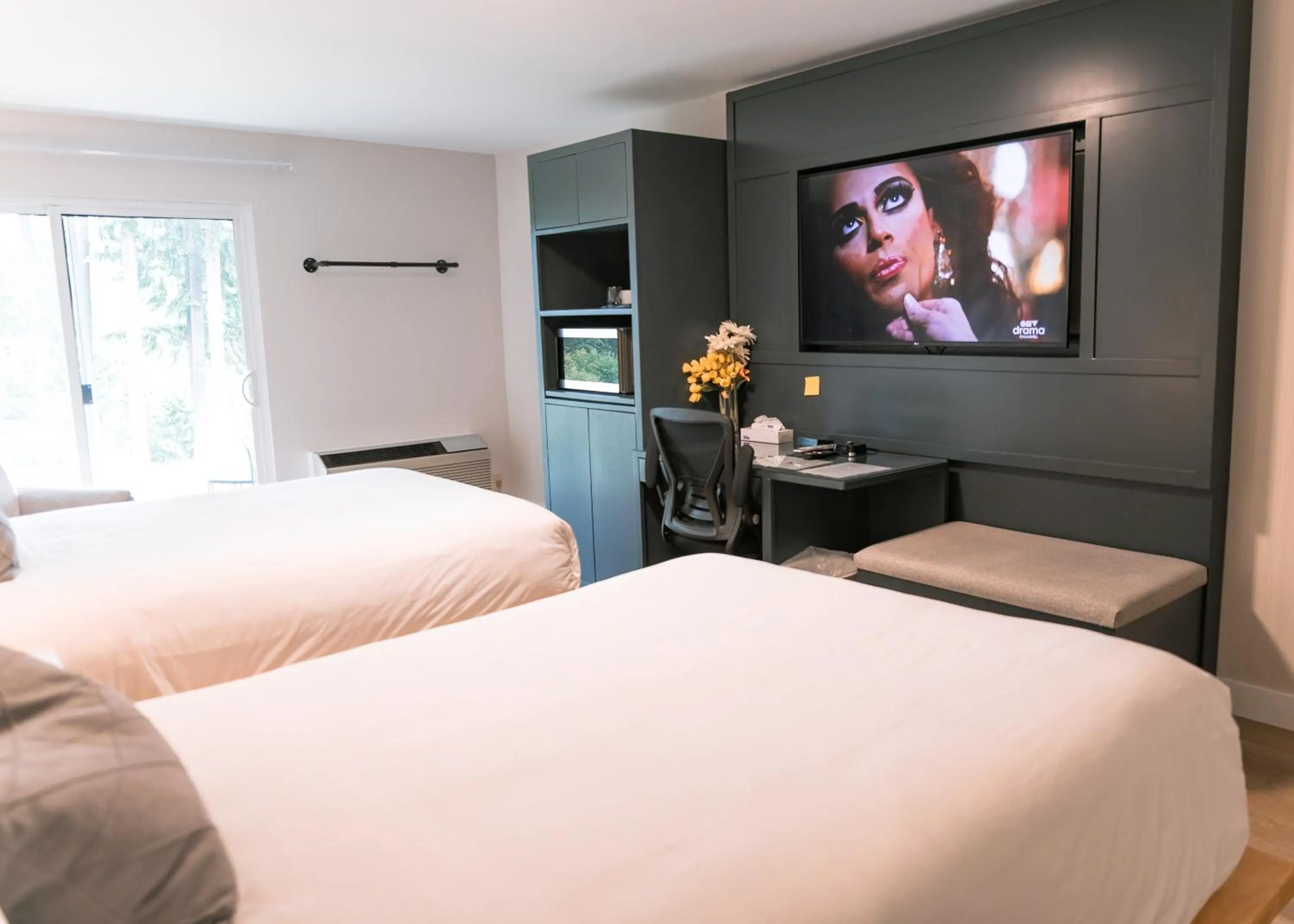 Bed in Hotel Civilia Lakeside by Civilia Golf Retreat