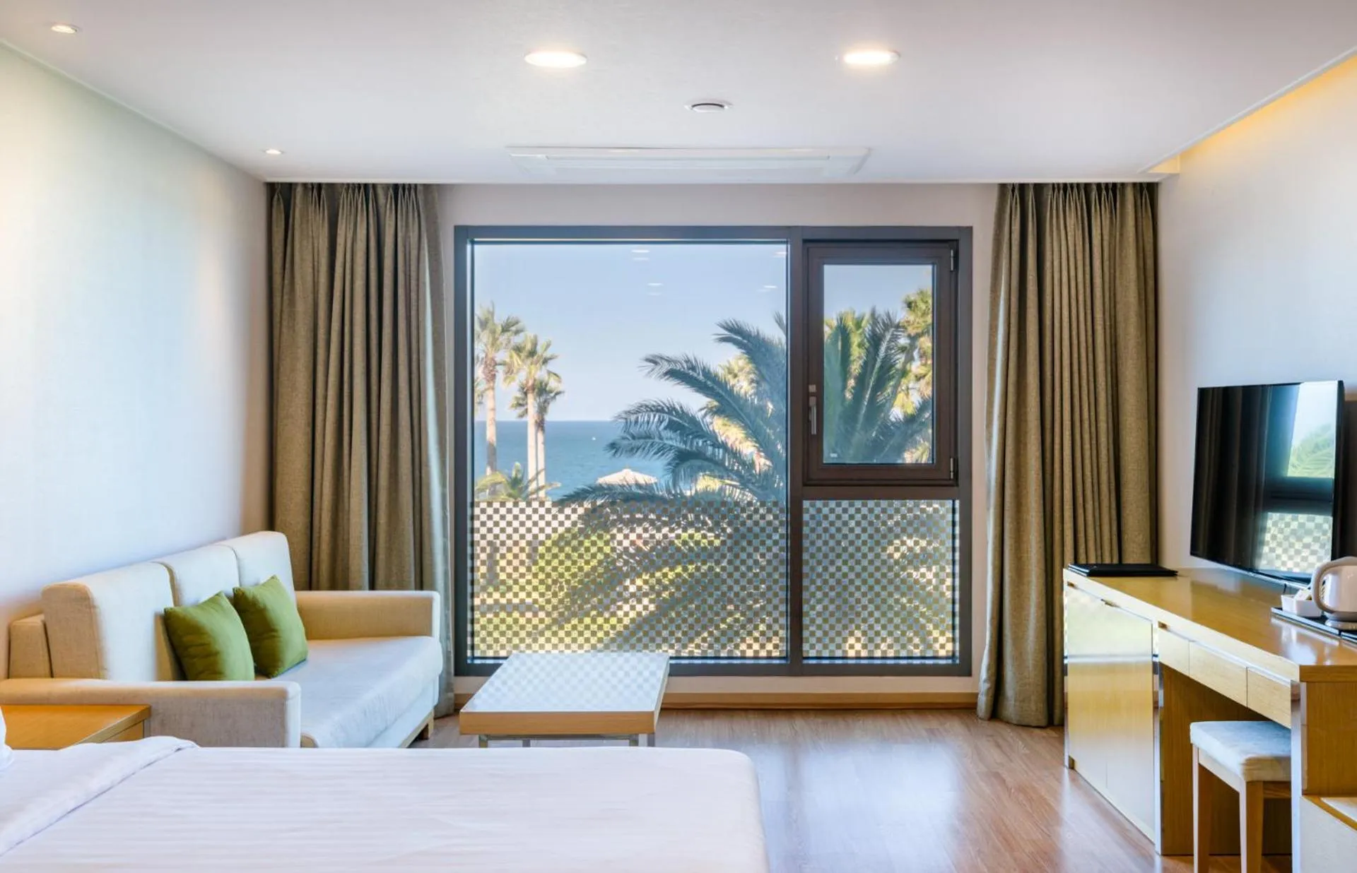 Bed in Uni Hotel Jeju