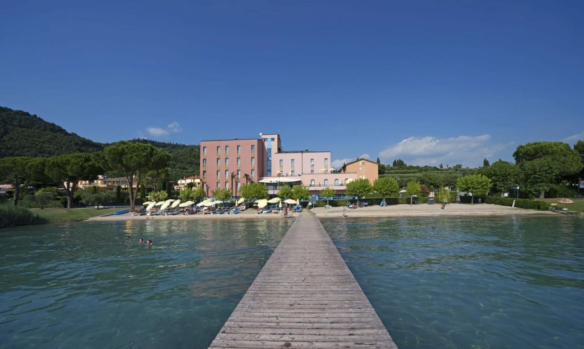 Property building in Hotel Sportsman