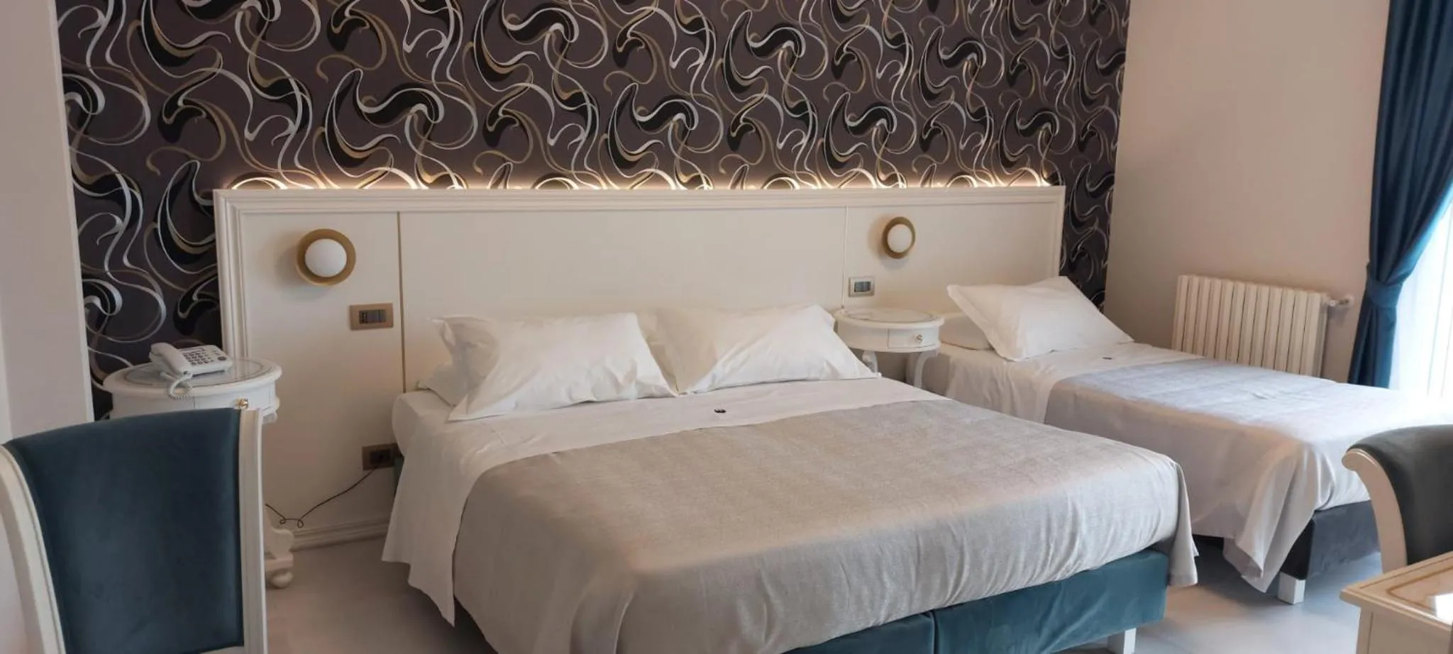 Basic Triple Room in Hotel Sicilia