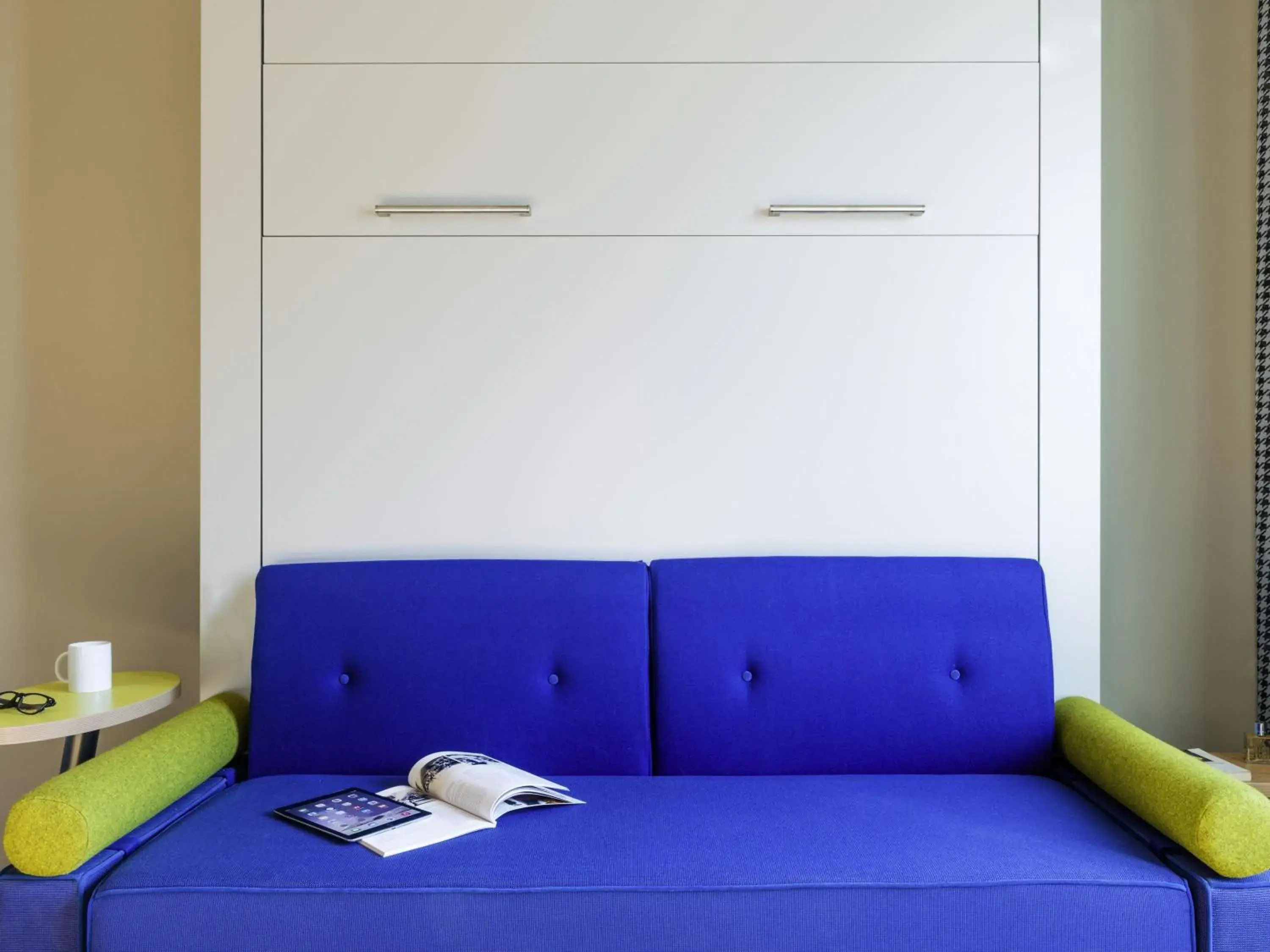 Bedroom in Aparthotel Adagio Access La Défense Puteaux Bedroom in Aparthotel Adagio Access La Défense Puteaux