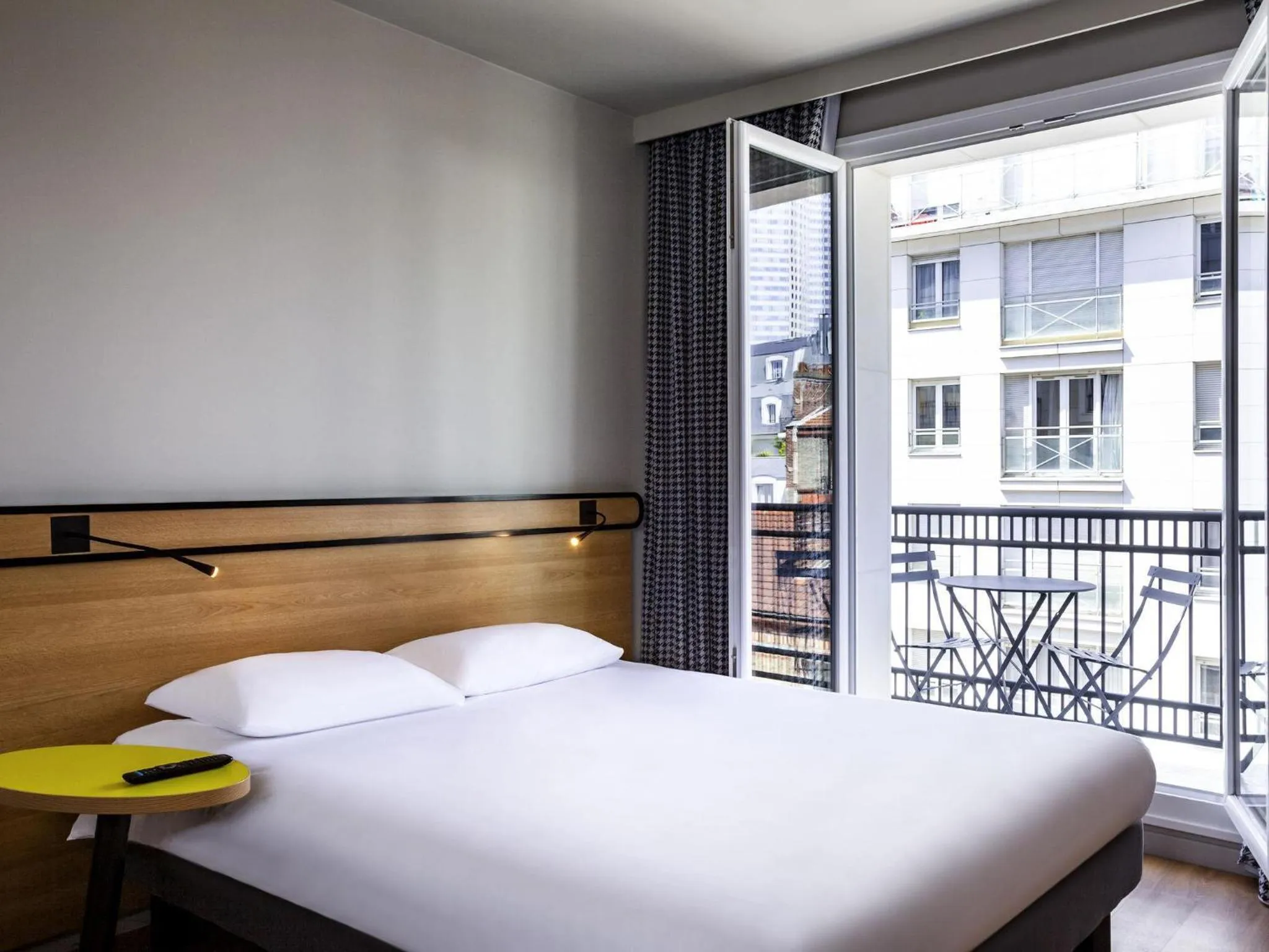 Bedroom, Bed in Aparthotel Adagio Access La Défense Puteaux