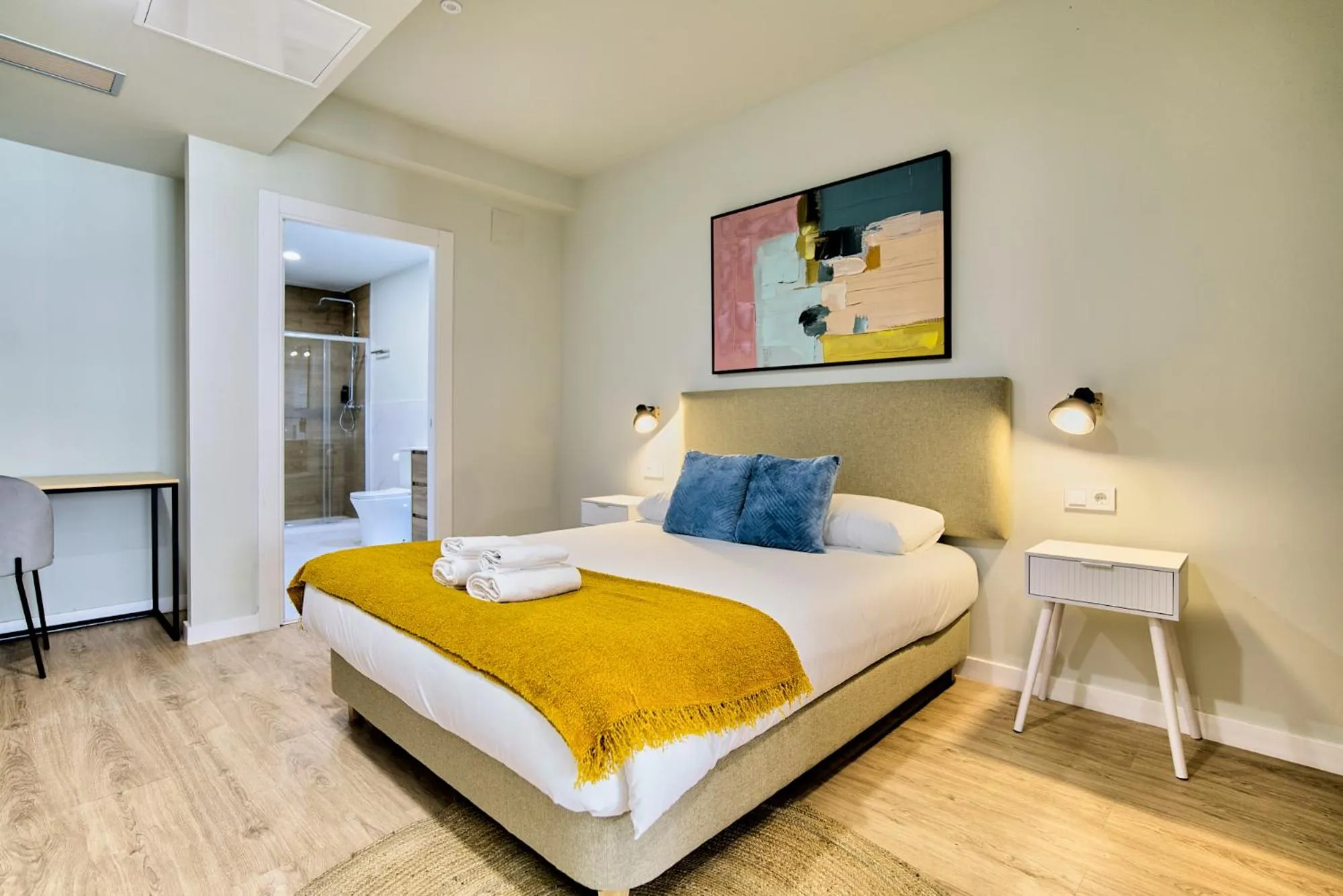 Bathroom, Bed in Apartamentos Olivia by gaiarooms