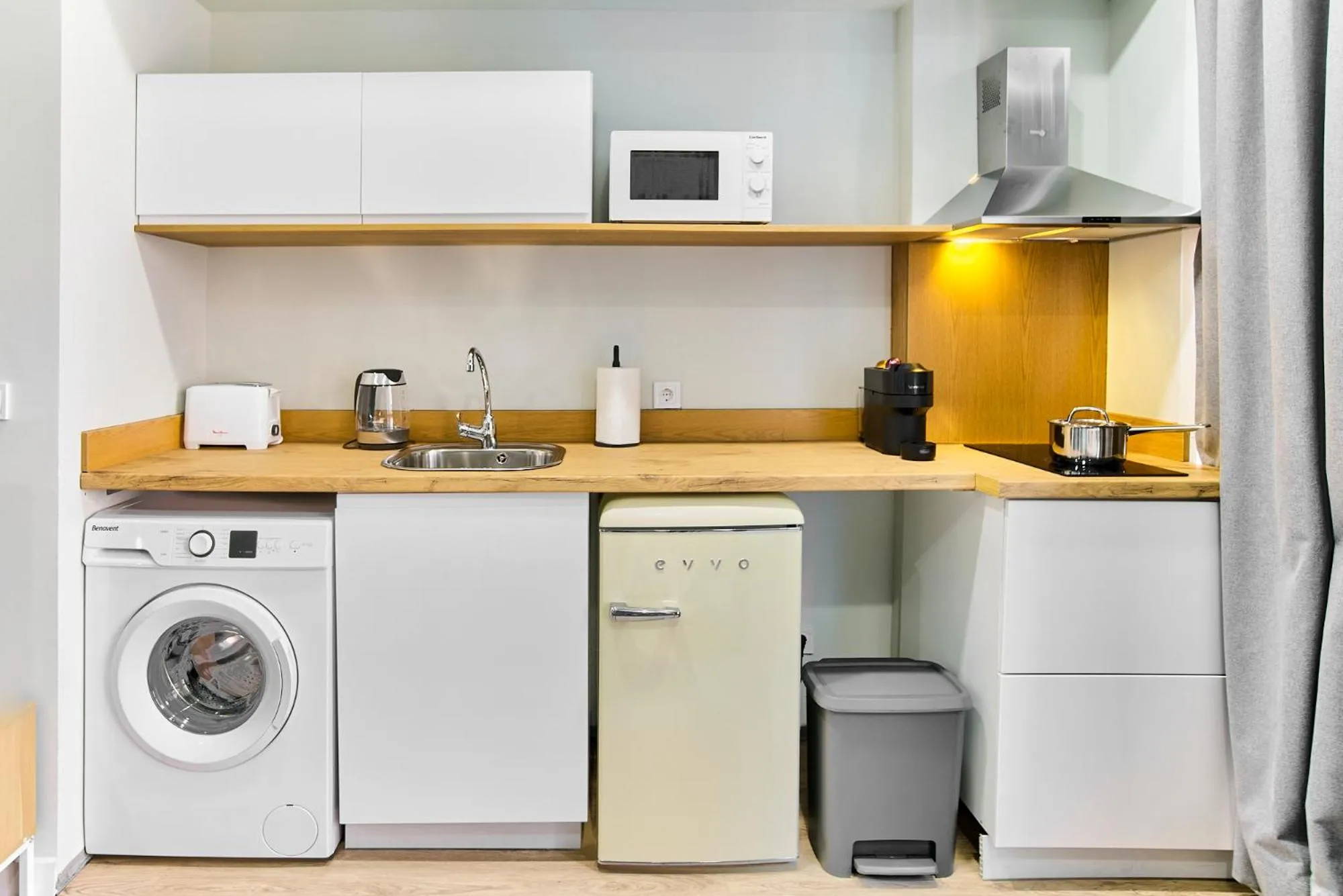 Coffee/tea facilities in Apartamentos Olivia by gaiarooms