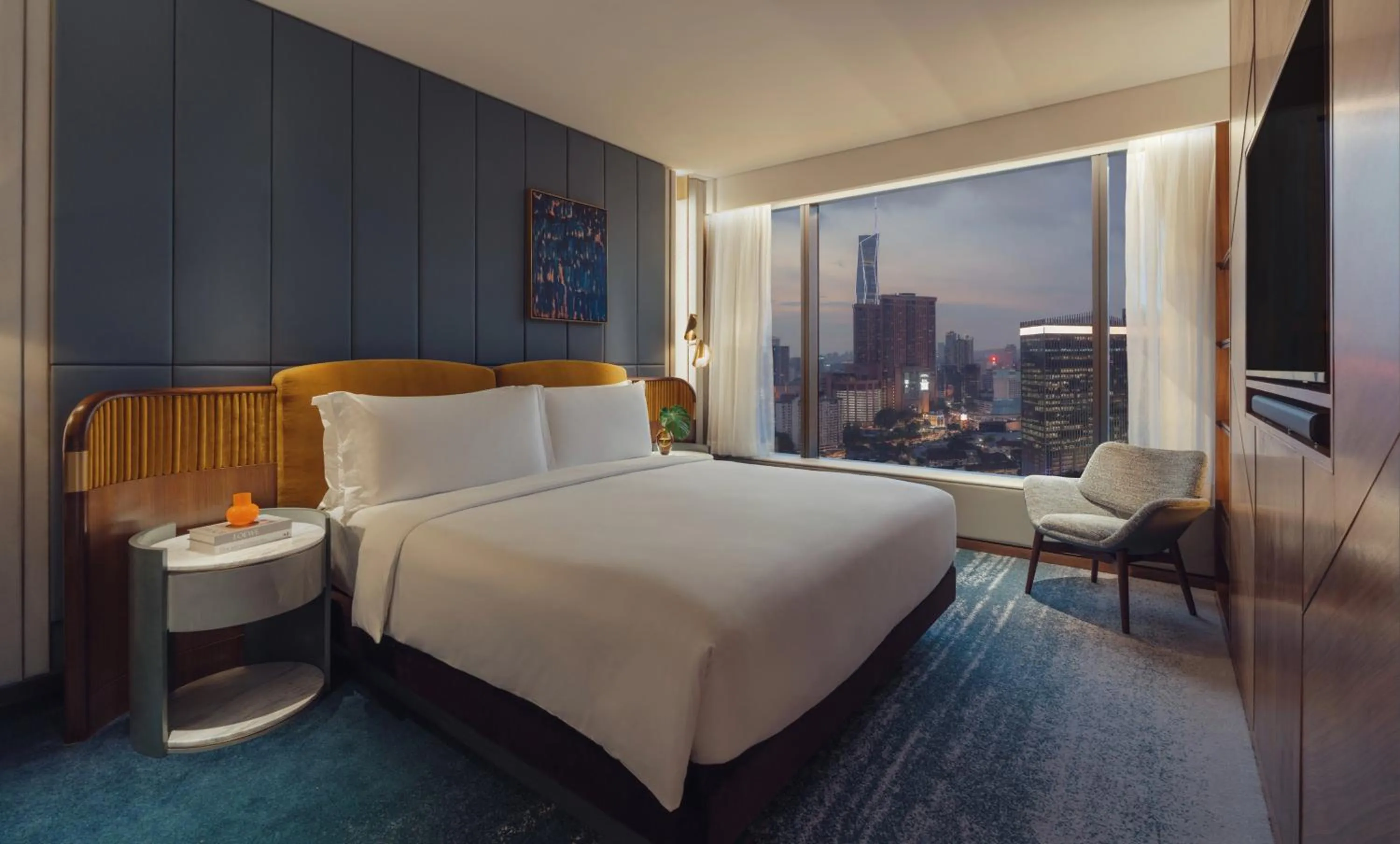 Photo of the whole room, Bed in Kimpton Naluria Kuala Lumpur by IHG